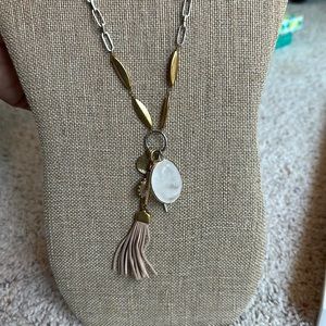 Victoria Pendant Necklace